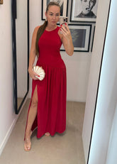 Vestido com Corte Lateral Feminino